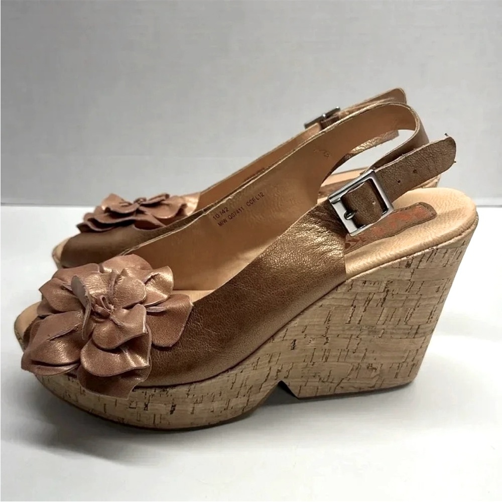 Kork-Ease Tan Wedge Sandals with Cork Heel size 9